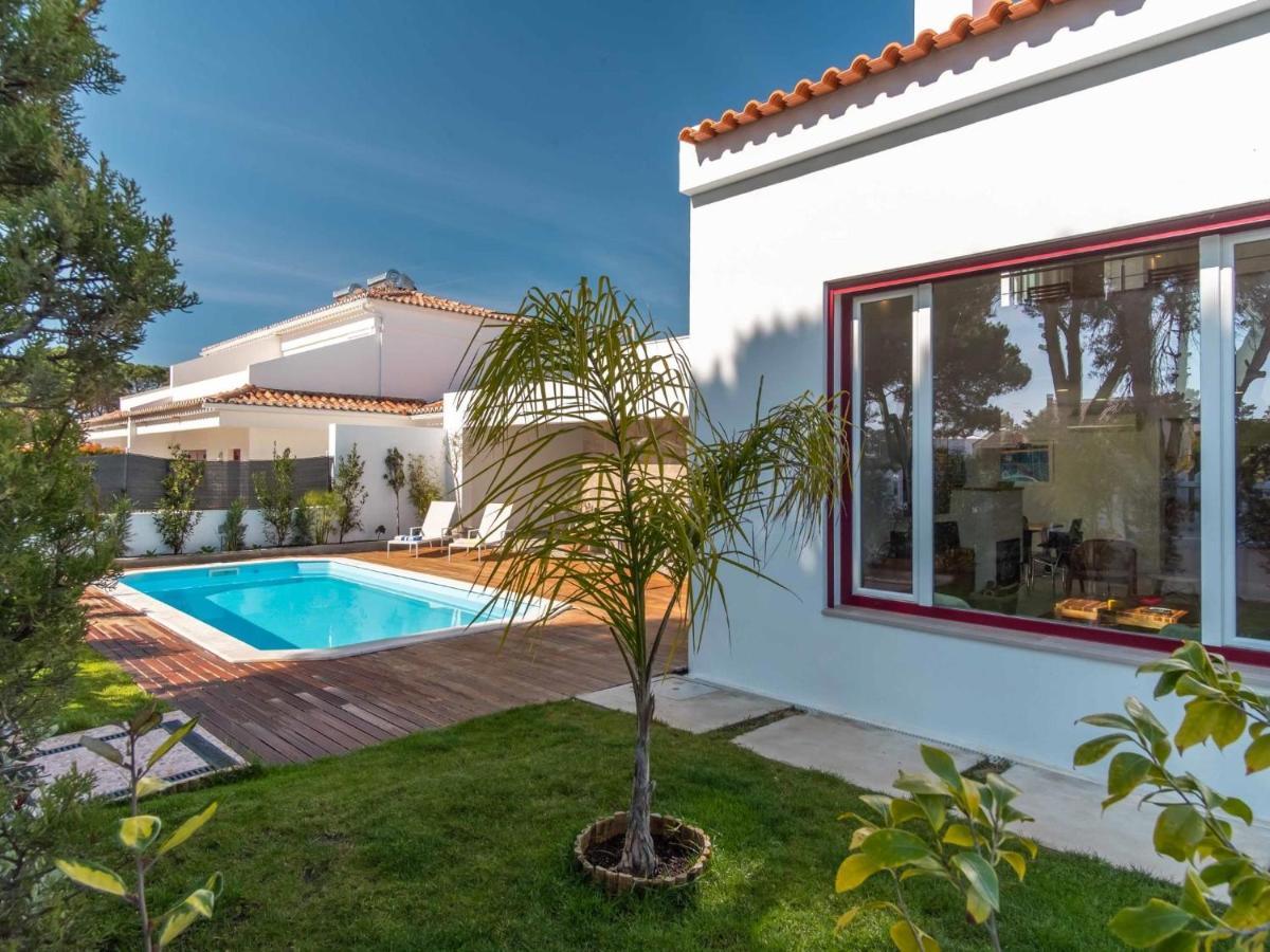 Lv Premier La2 Pool, Ac, Garden, Sea View Holiday home