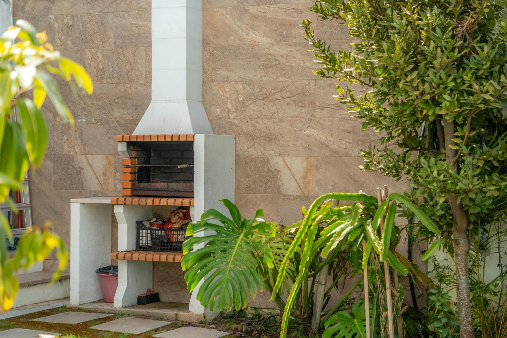 Villa Lv Premier La2 Pool, Ac, Garden, Sea View *